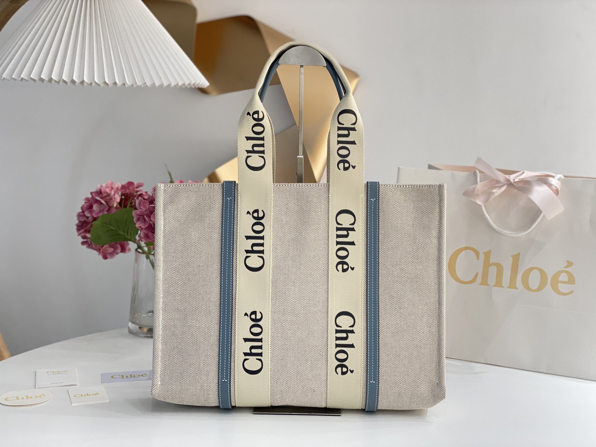 Chloe Large Woody Tote Bag In Linen